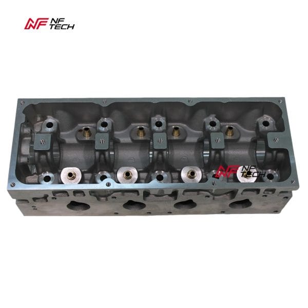 Головка блока цилиндров Renault K7M 7701472681